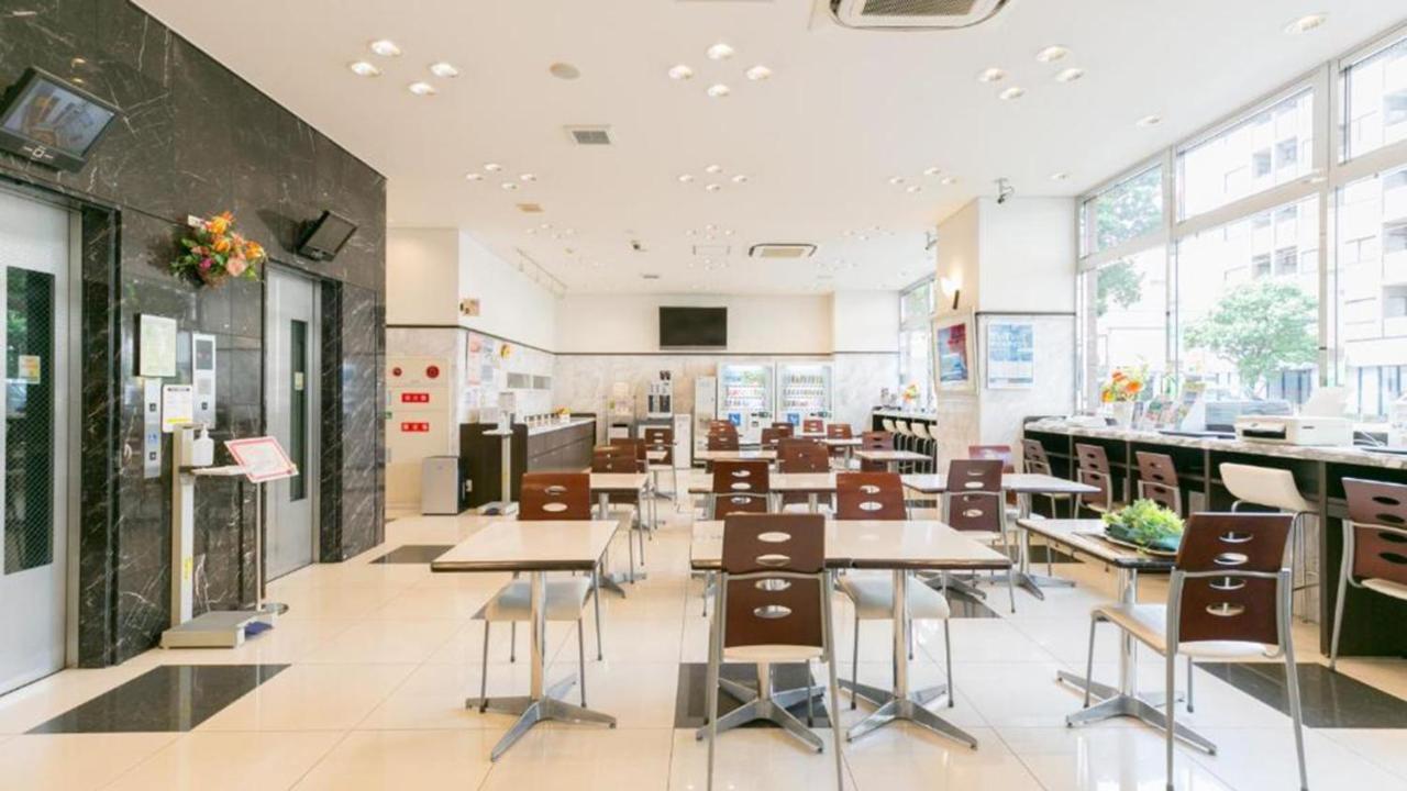 Toyoko Inn Tokyo Ikebukuro Kita Guchi No 2 Exterior photo