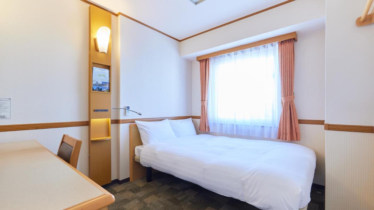 Toyoko Inn Tokyo Ikebukuro Kita Guchi No 2 Exterior photo